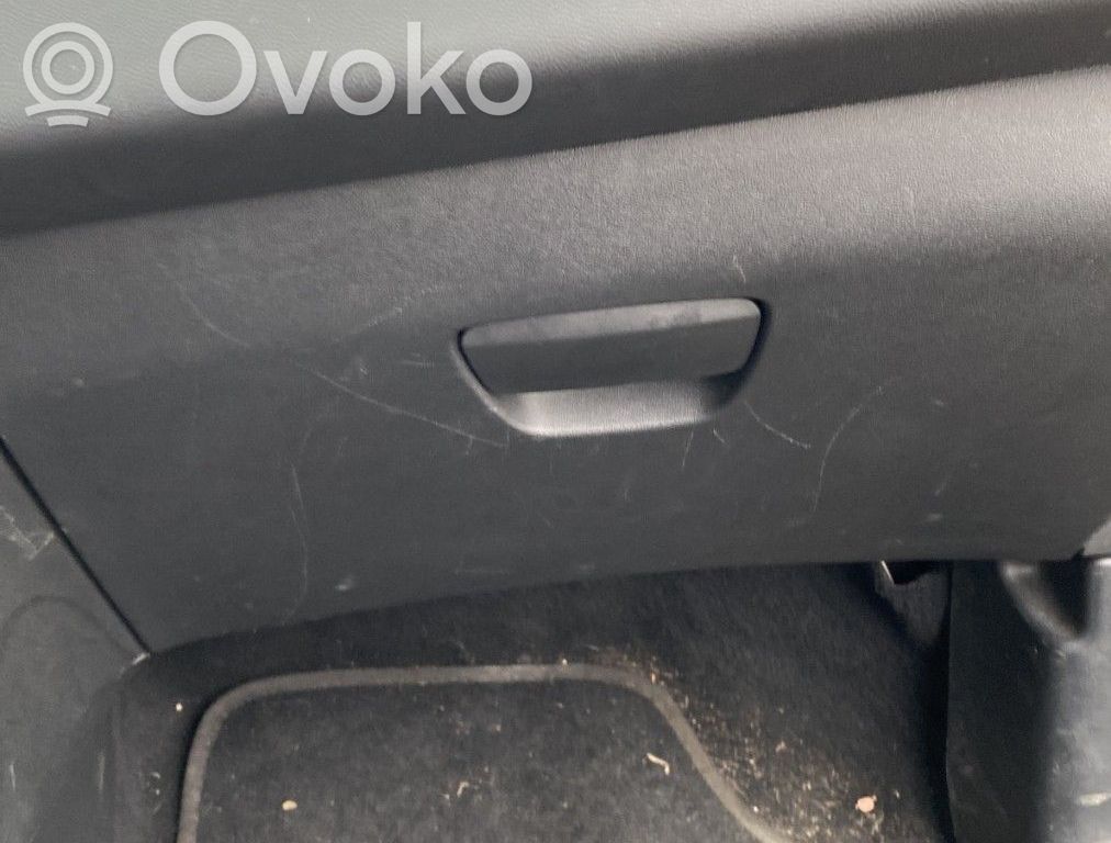Peugeot 208 I Set torpedou 