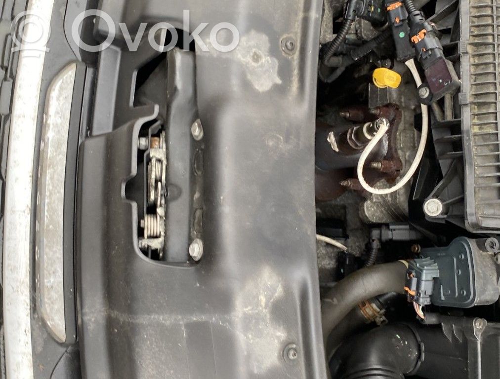 Peugeot 208 I Pannello di supporto del radiatore 