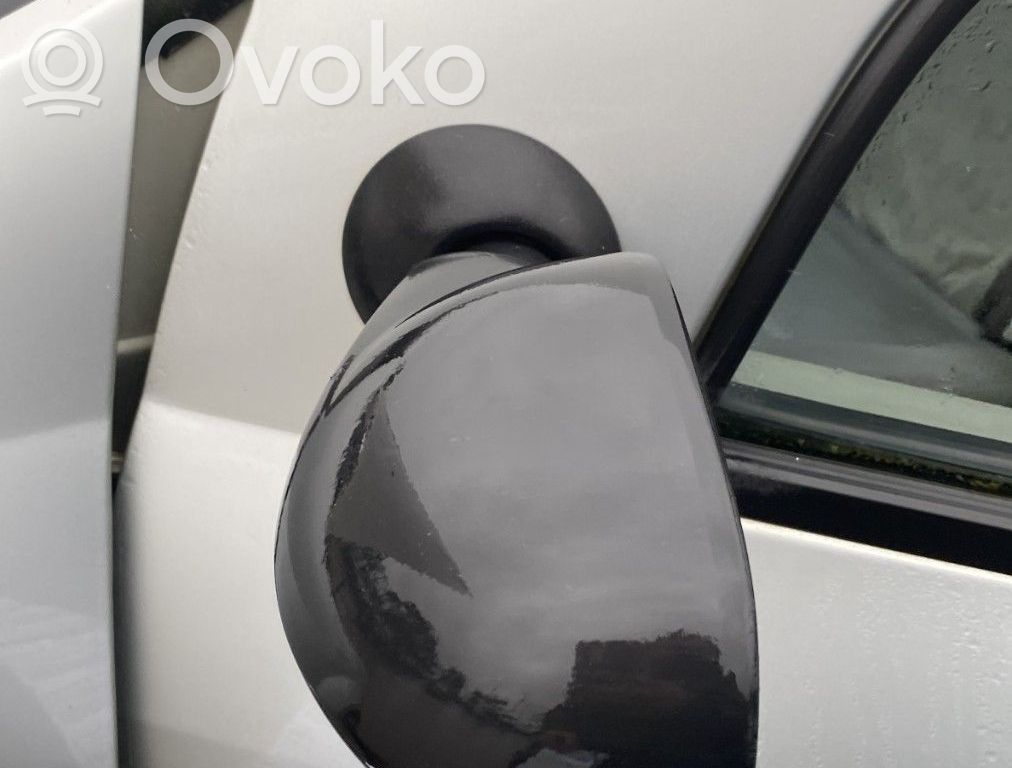 Dacia Logan I Oglindă exterioară manuală 