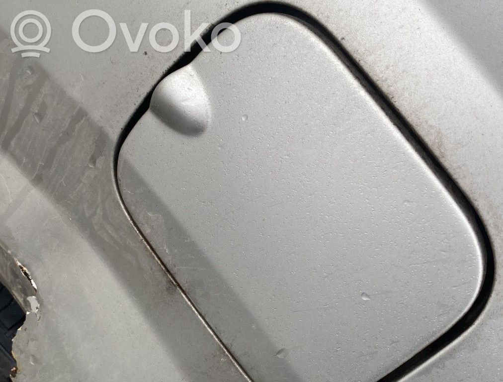 Dacia Logan I Sportello del serbatoio del carburante