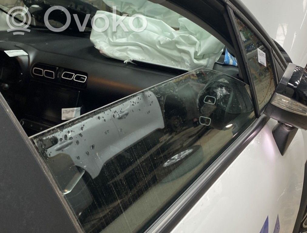 Citroen C3 Aircross Vetro del finestrino della portiera anteriore - quattro porte