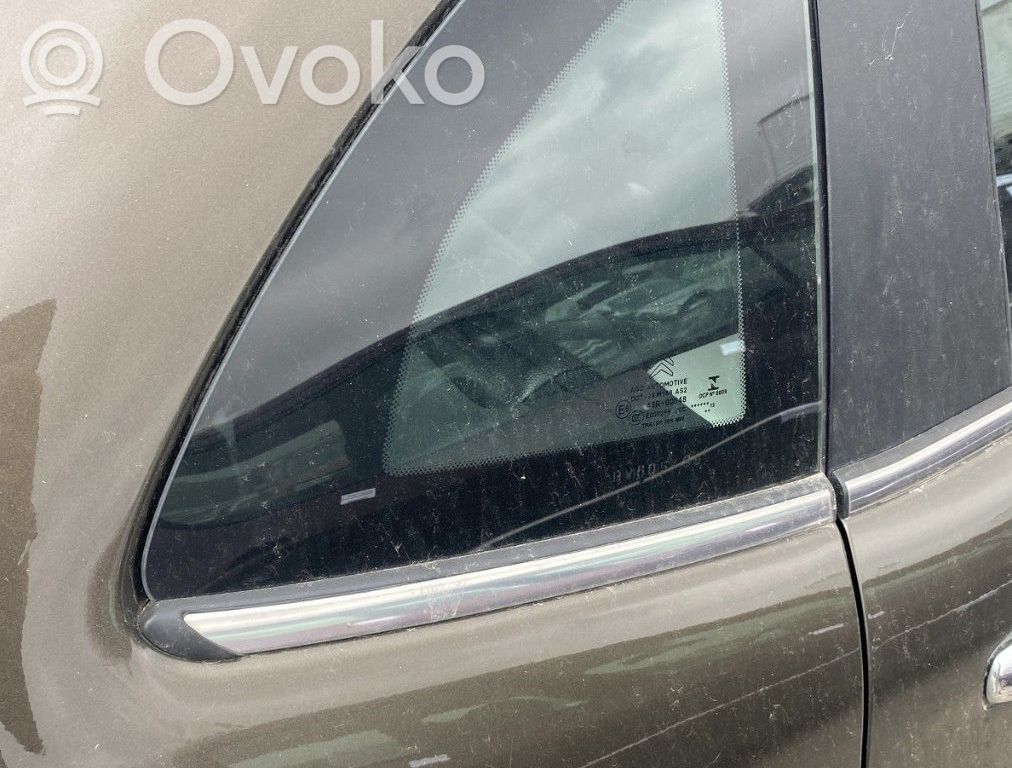 Citroen C3 Szyba karoseryjna tylna 