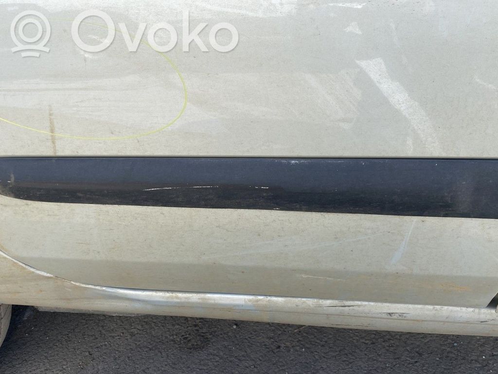 Renault Clio II Mască ușă spate (turnată)