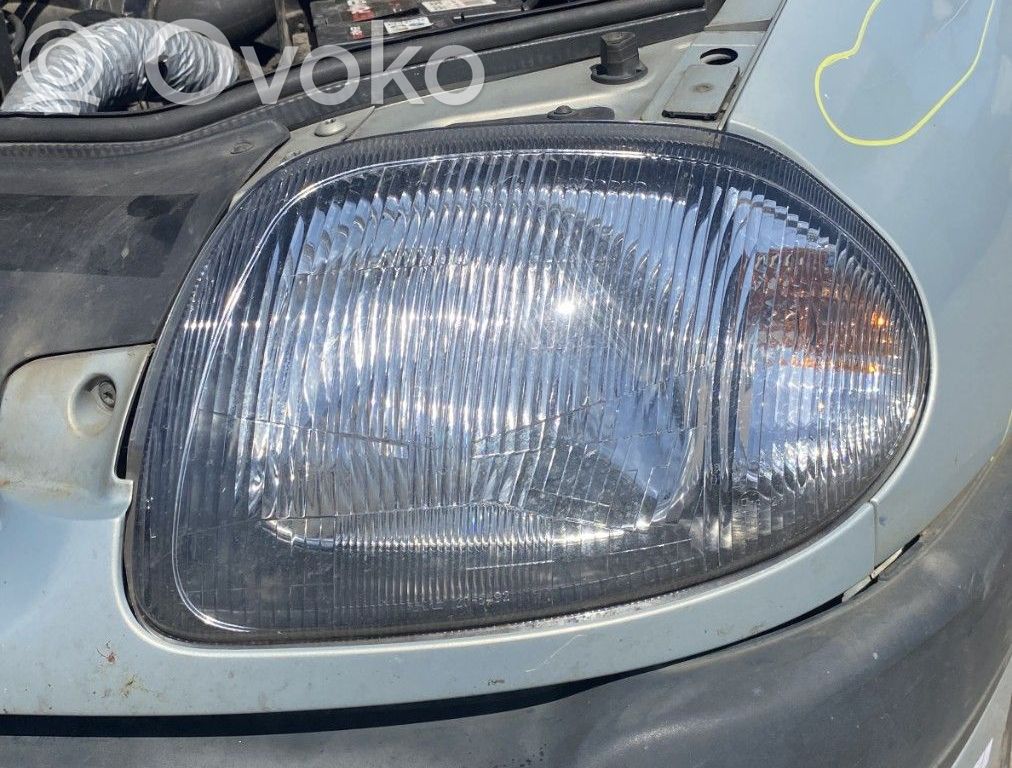 Renault Clio II Faro/fanale