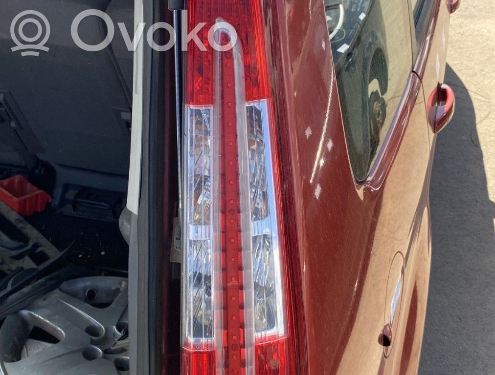 Ford C-MAX I Rear/tail lights 