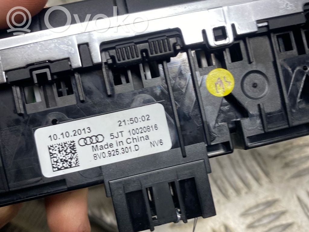 botón SOS   8V0925301D