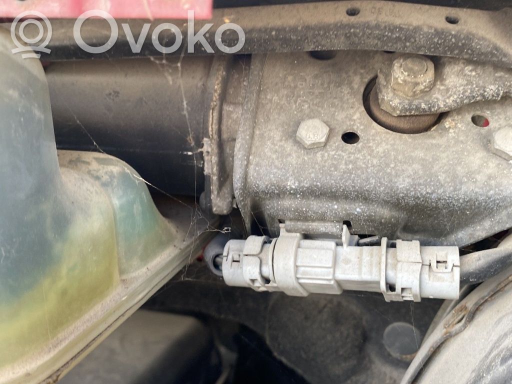 Iveco Daily 3rd gen Silniczek wycieraczek szyby przedniej / czołowej 