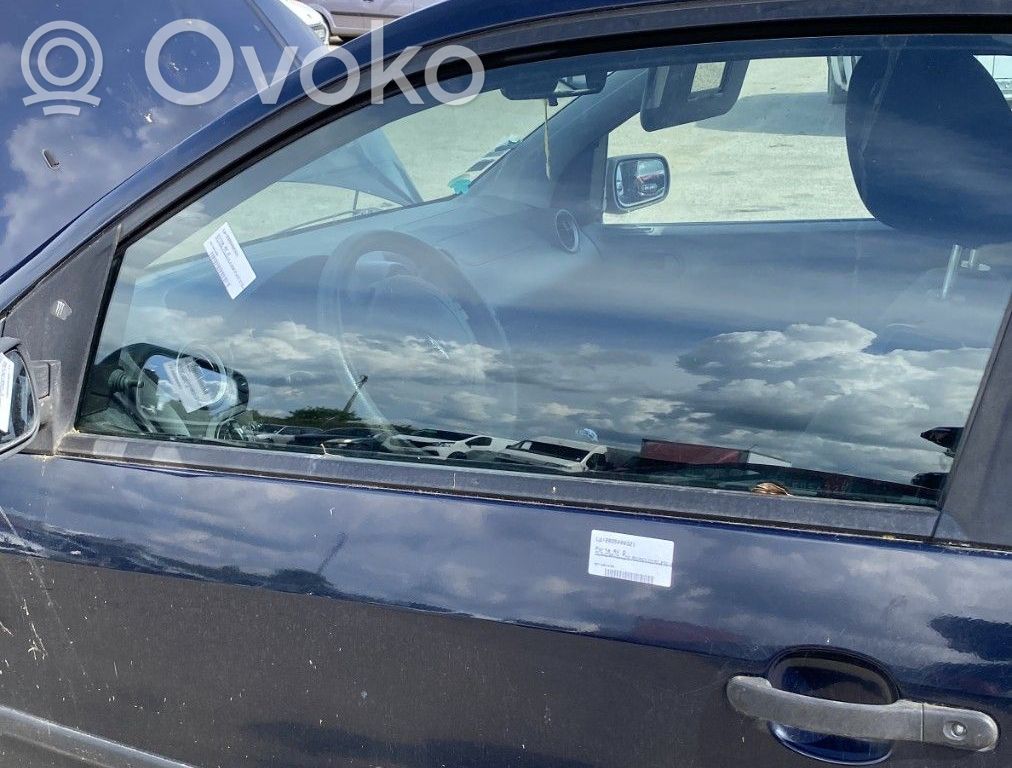 Ford Fiesta Дверь 