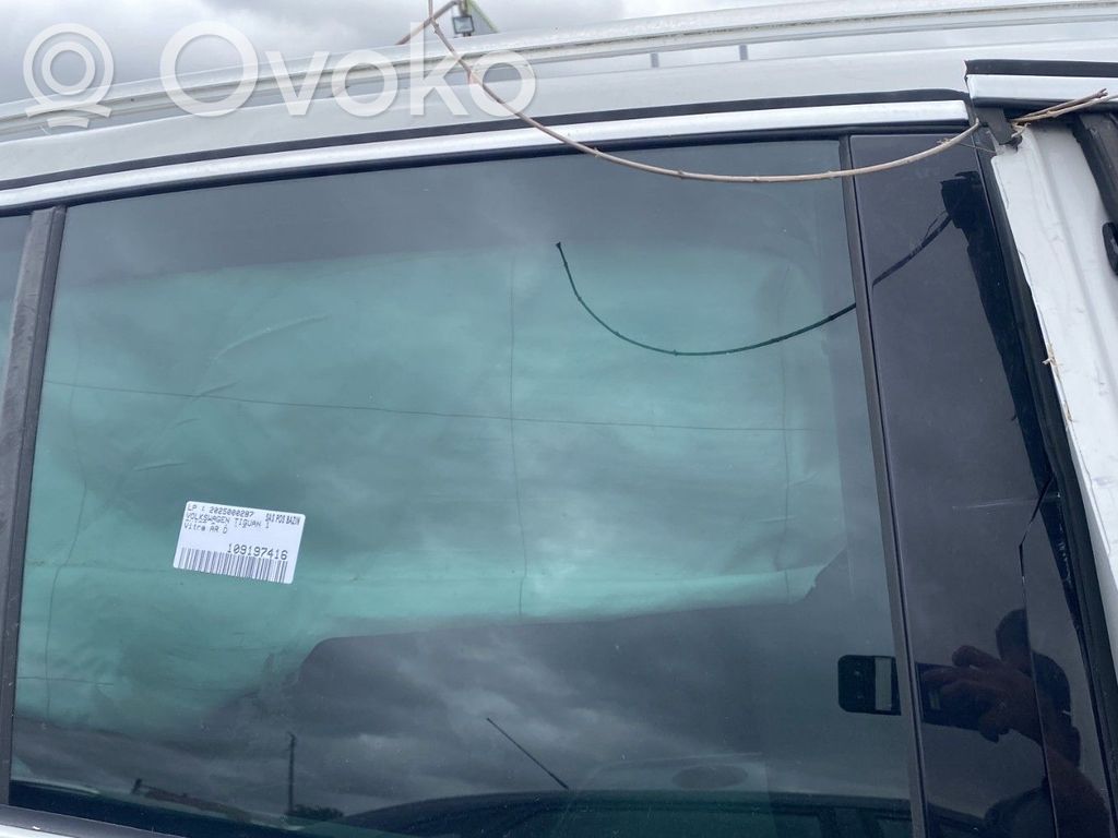 Volkswagen Tiguan Vetro del finestrino della portiera posteriore