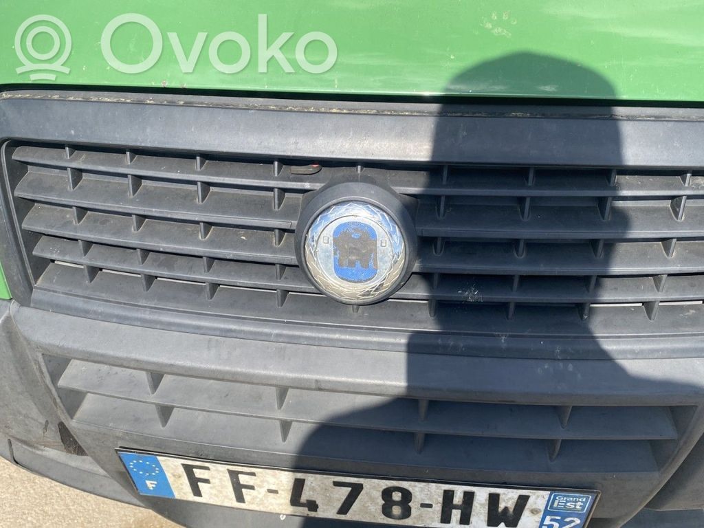 Fiat Doblo Front grill 