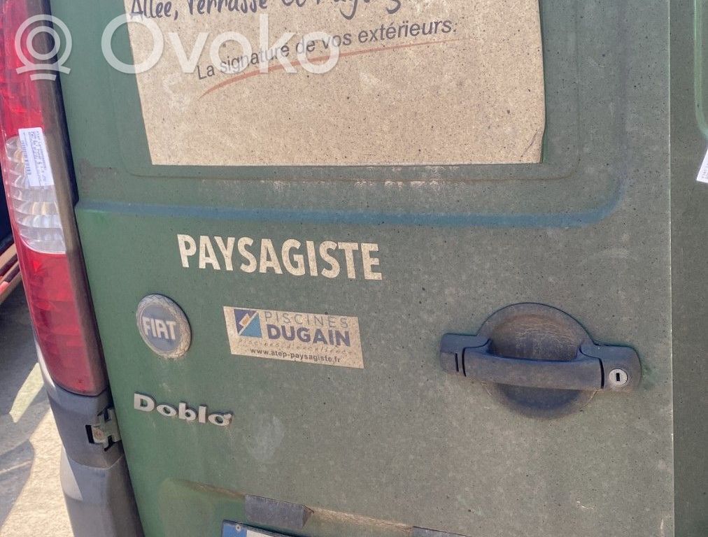 Fiat Doblo Drzwi tylne do samochodów dostawczych 