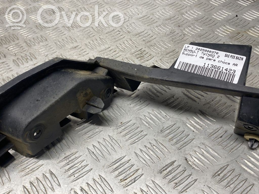 Renault Twingo II Takapuskurin kannake 