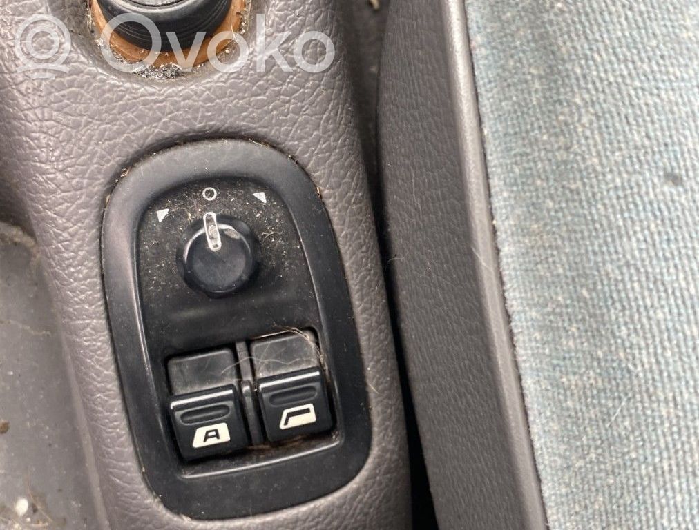 Comutator comandă geamuri electrice   6552WP