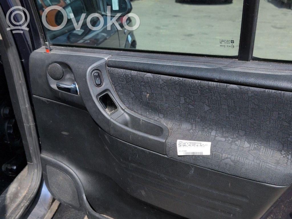 Opel Zafira A Boczki / Poszycie drzwi tylnych 
