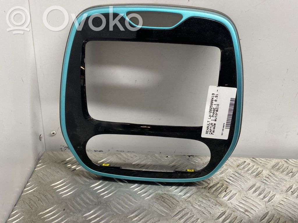 Konsola środkowa / Radio / GPS   281156781R