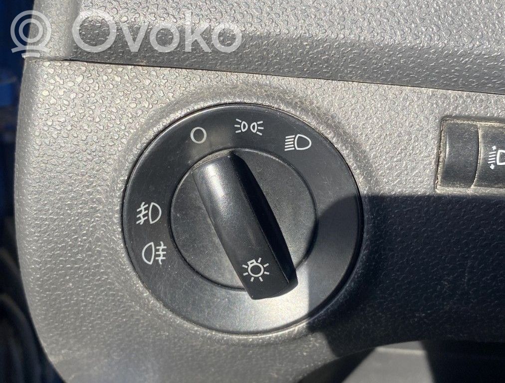 Volkswagen Polo Interruptor de luz 