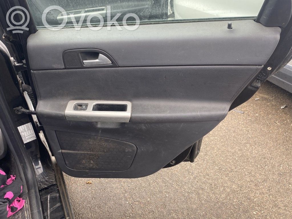 Volvo S40 Apmušimas galinių durų (obšifke) 