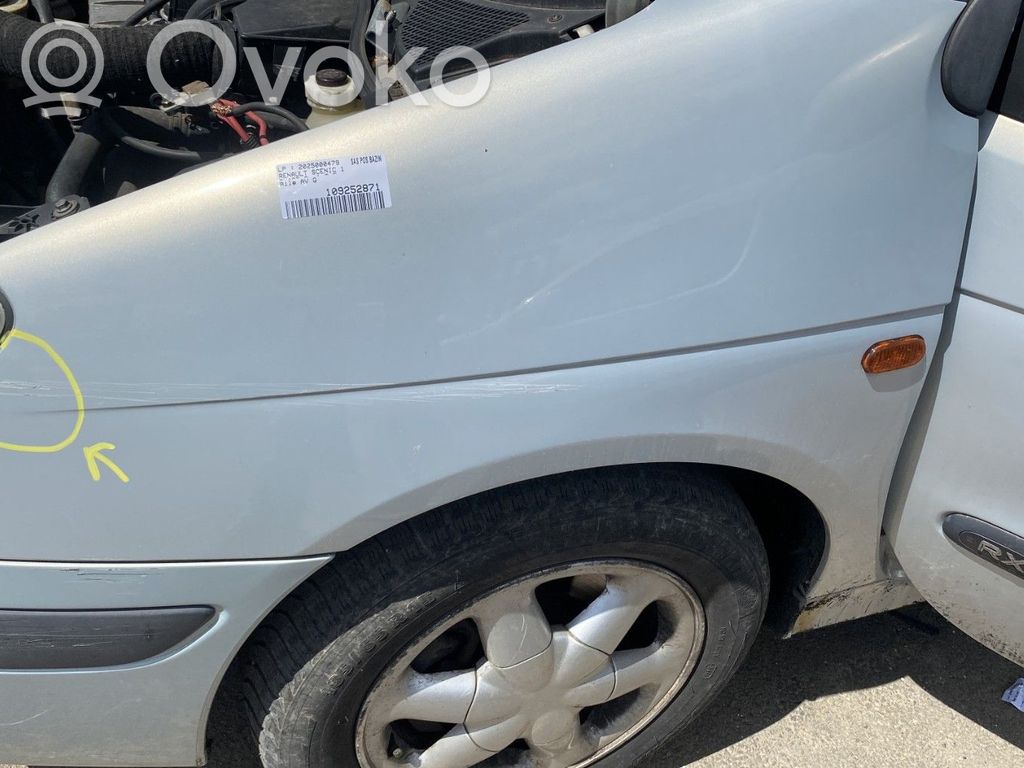 Renault Scenic I Aripă 