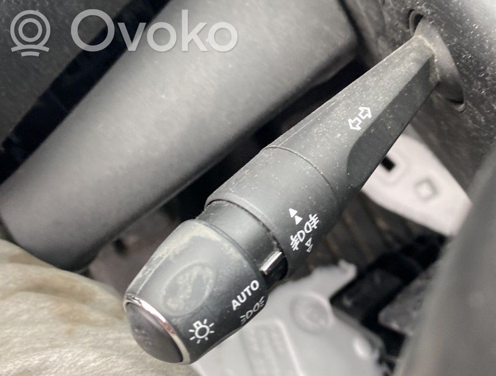 Citroen C4 III e-C4 Interruptor/palanca de limpiador de luz de giro 