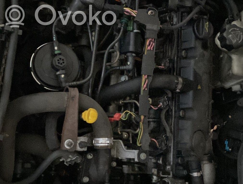 Engine   0135FE