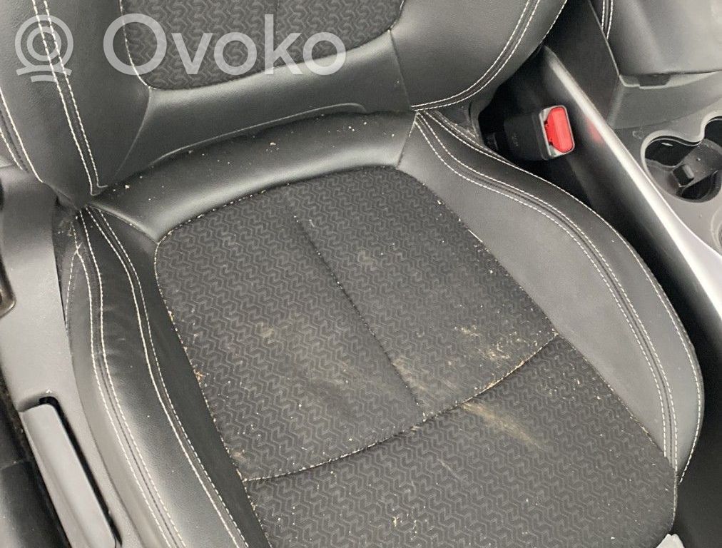Renault Kadjar Fotel przedni pasażera 