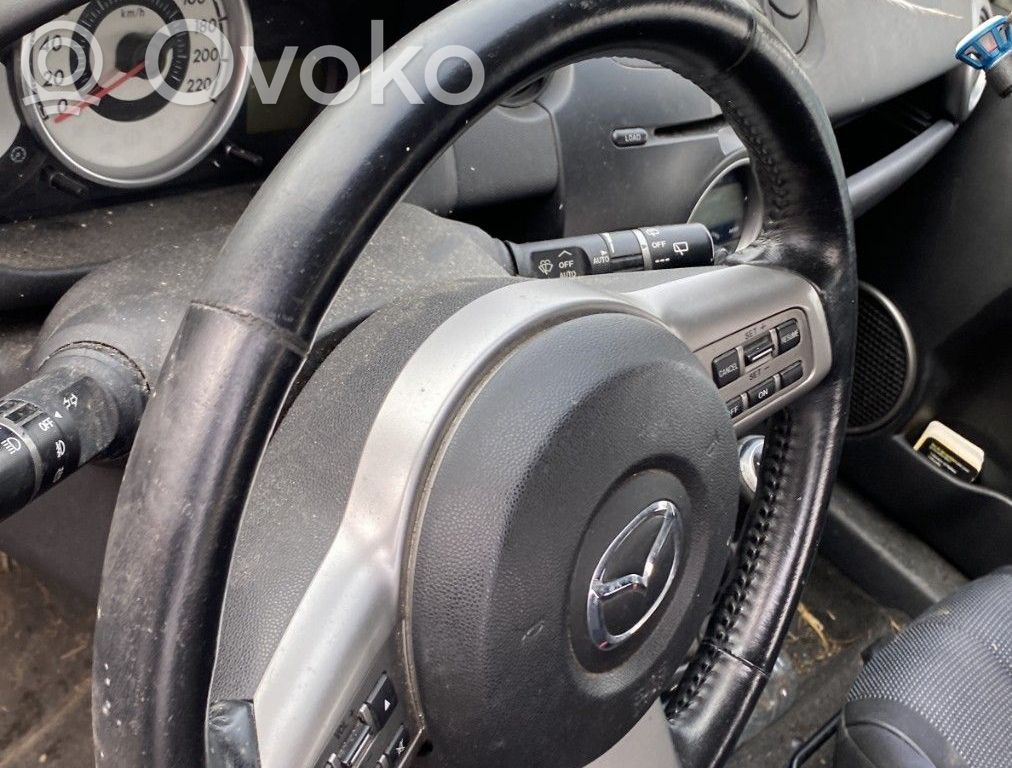 Mazda 2 Stūre 