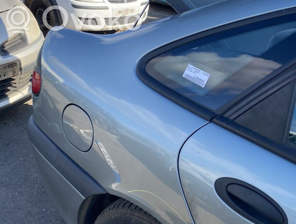 Renault Laguna I Takakulmapaneeli 