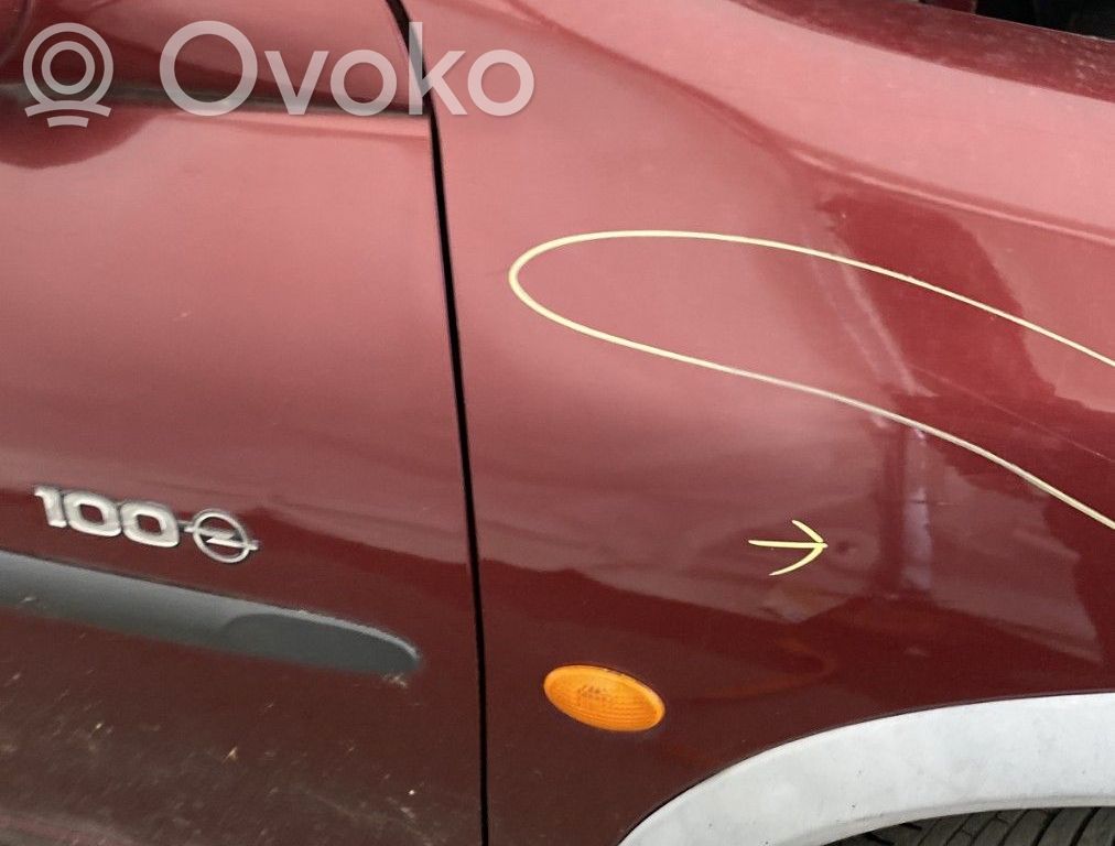 Opel Corsa B Sparnas 