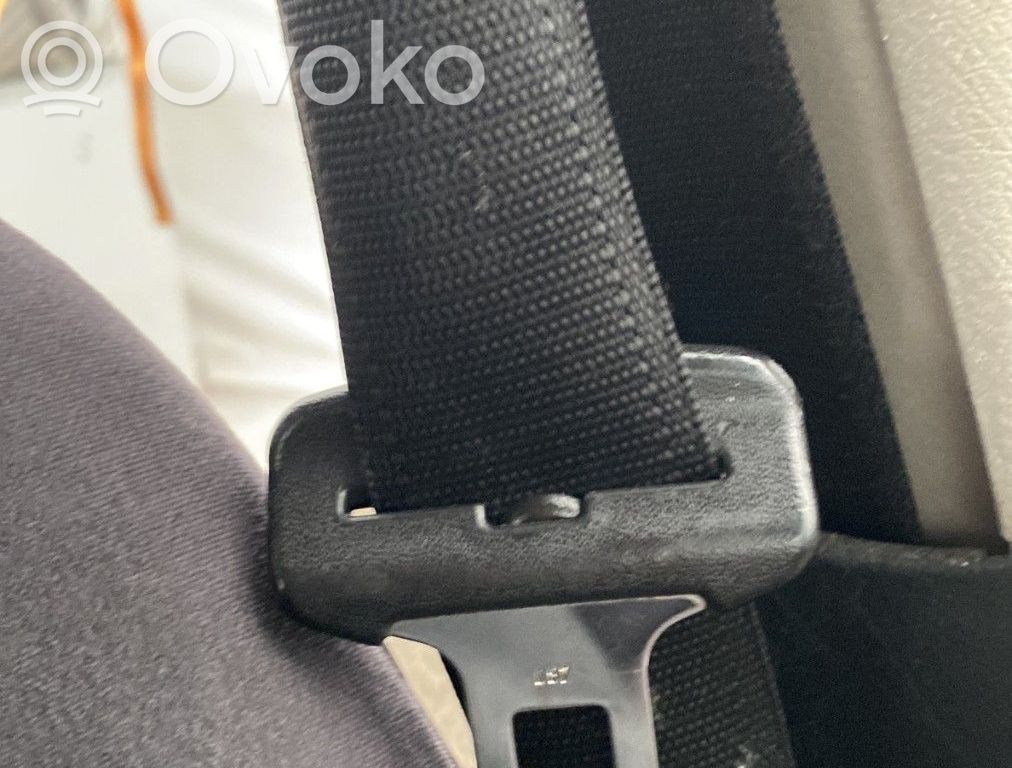 Opel Corsa B Cinturón delantero 