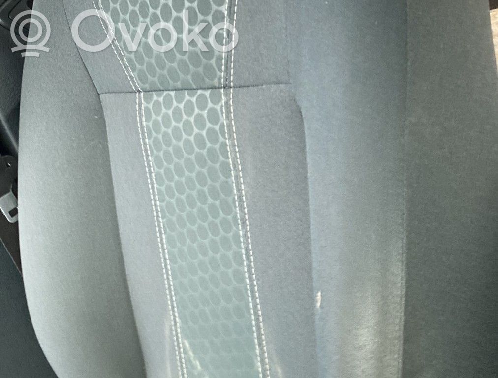 Ford Fiesta Etumatkustajan istuin 