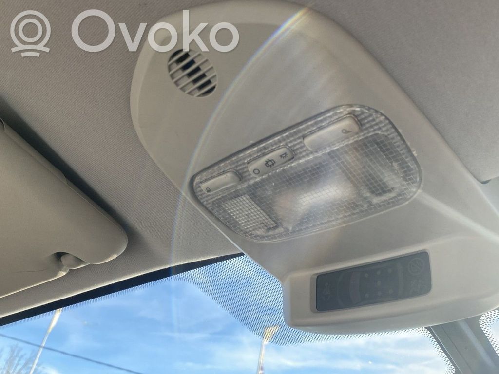 Peugeot 5008 Illuminazione sedili anteriori