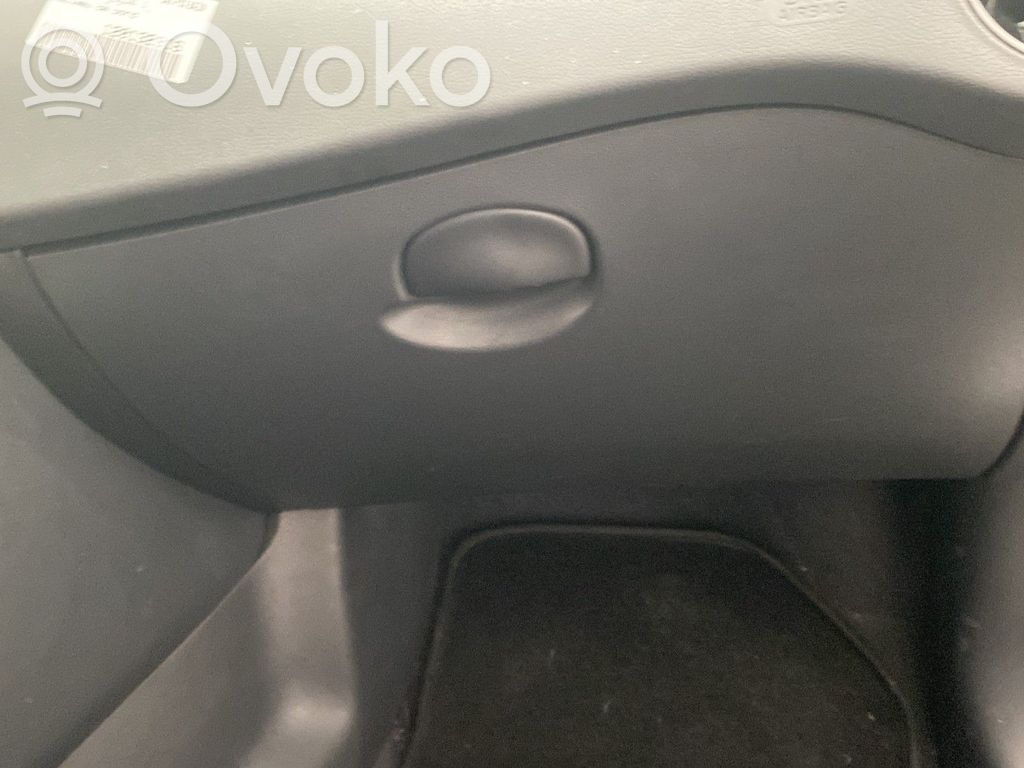 Renault Koleos I Juego guantera 