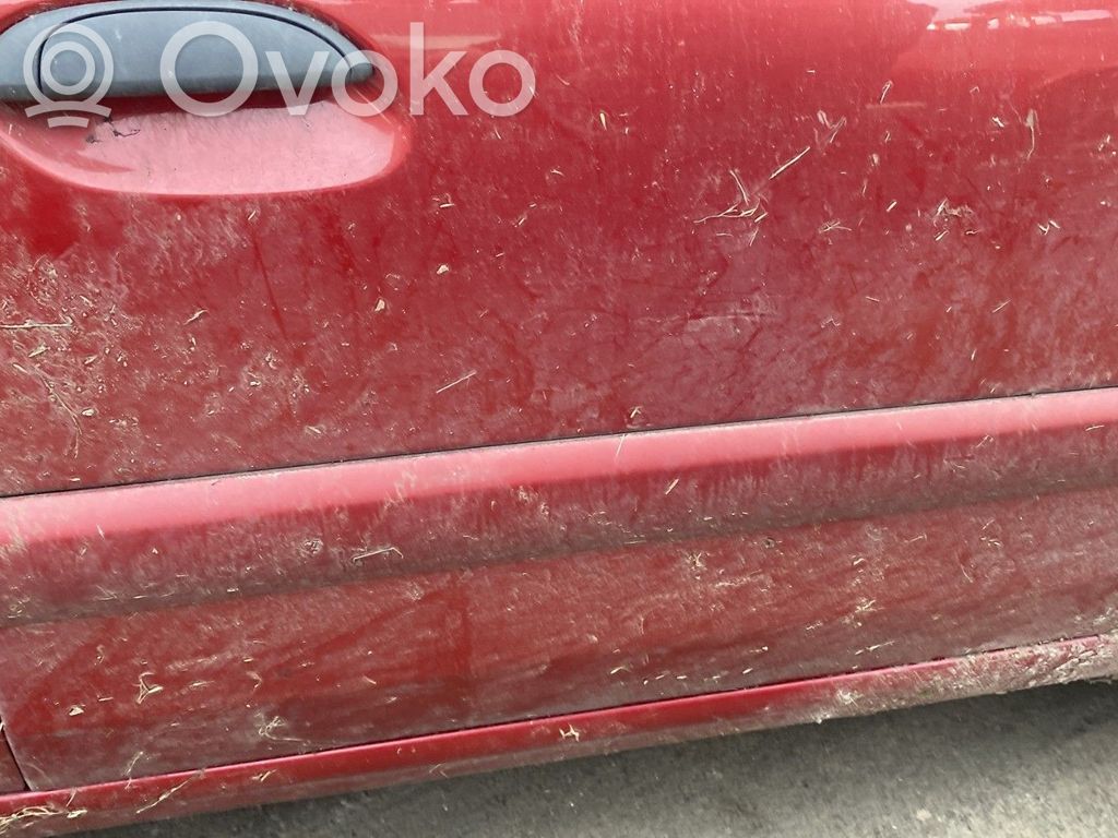 Renault Clio II Etuoven lista (muoto)