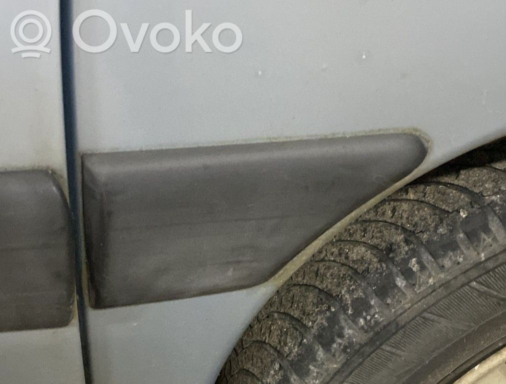 Listwa tylnego błotnika   8547L8