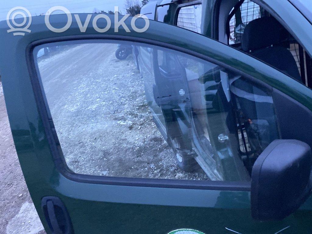 Peugeot Bipper Szyba drzwi przednich 