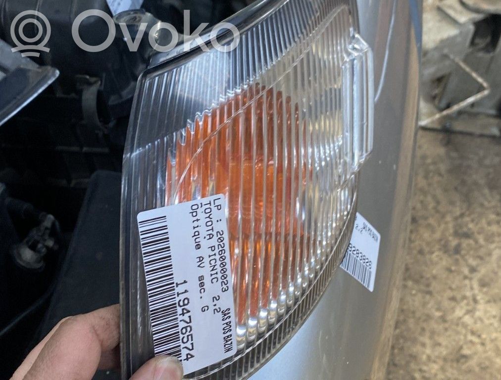 Toyota Picnic Feu clignotant répétiteur d'aile avant