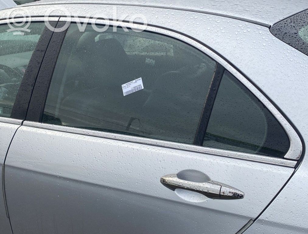 Honda Accord Porte arrière