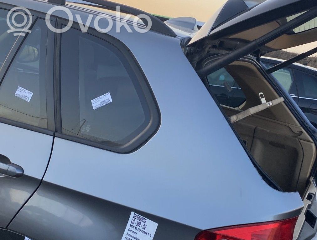 BMW X5 E70 Takakulmapaneeli 