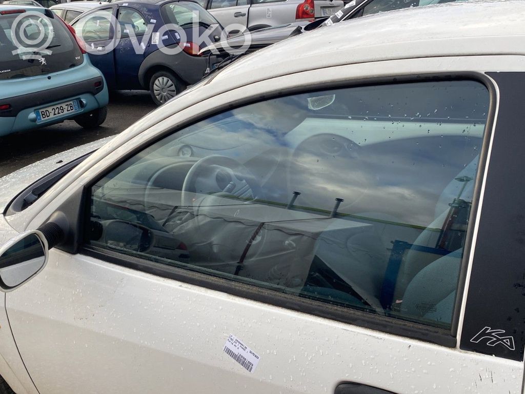 Ford Ka Szyba drzwi przednich 