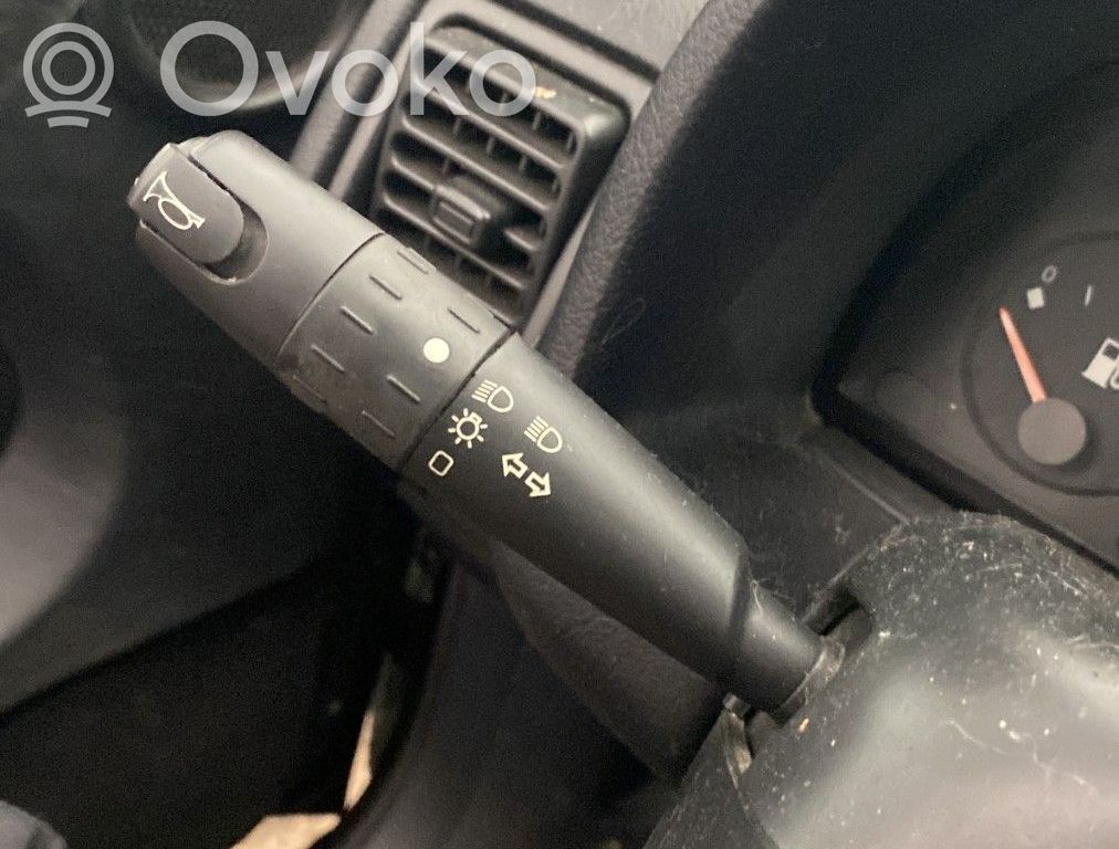 Peugeot 405 Leva indicatori 