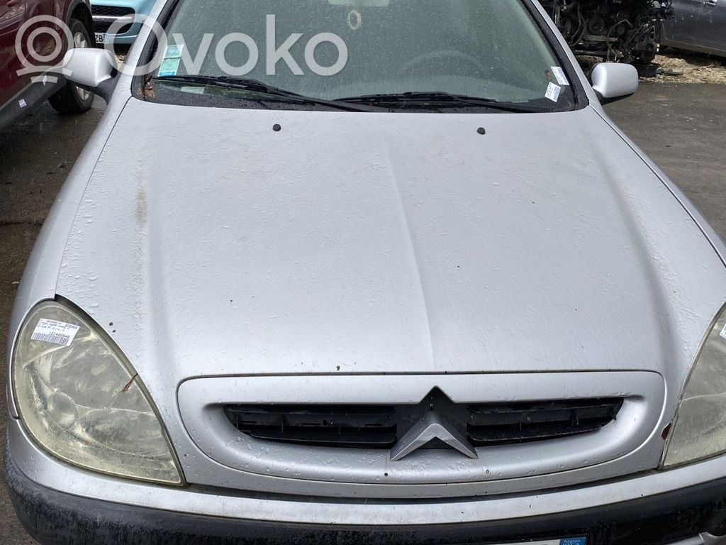 Citroen Xsara Konepelti 