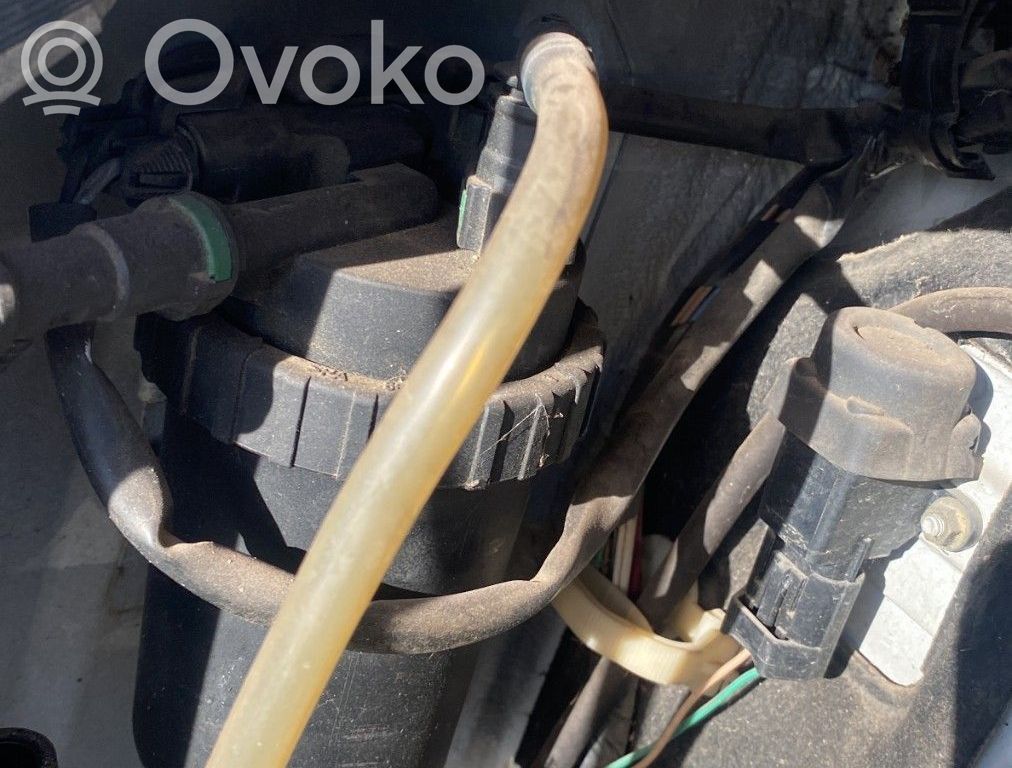 Renault Master II Bridă fixare filtru combustibil 