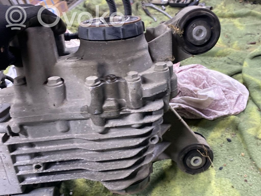 Audi TT TTS RS Mk3 8S Tylny mechanizm różnicowy 