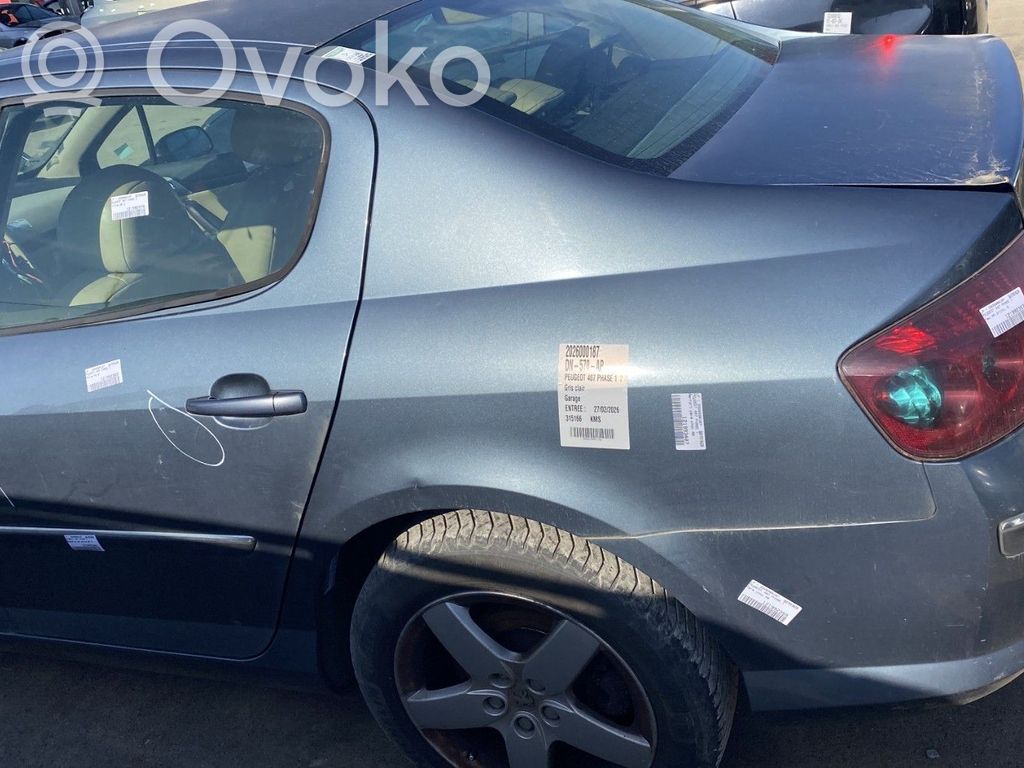 Peugeot 407 Panel lateral trasero 