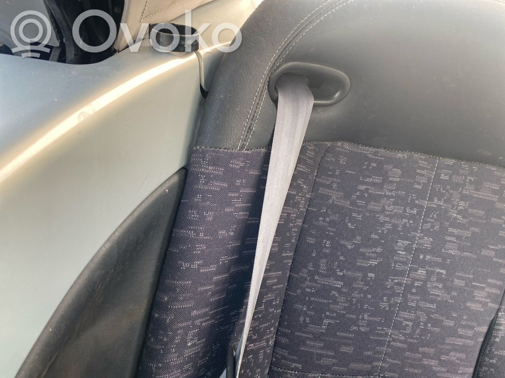 Renault Megane I Cinturón trasero 