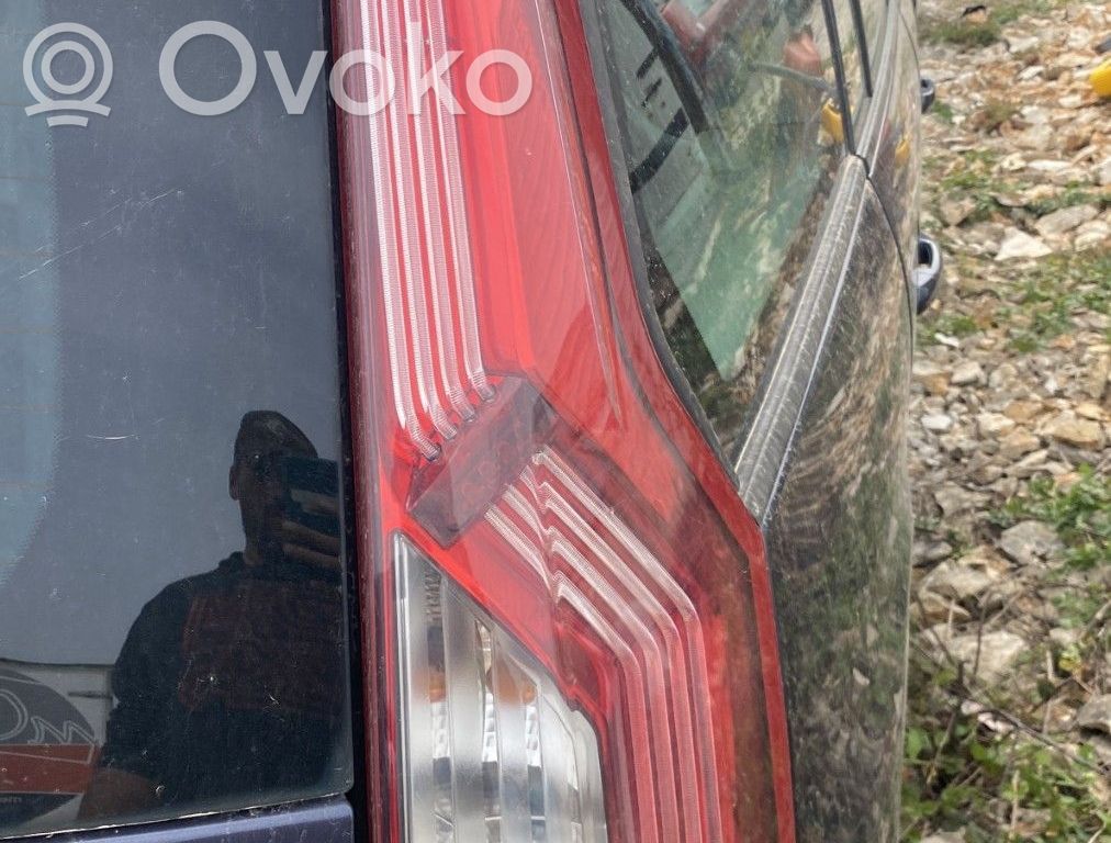 Citroen C4 Grand Picasso Lampă spate în caroserie 