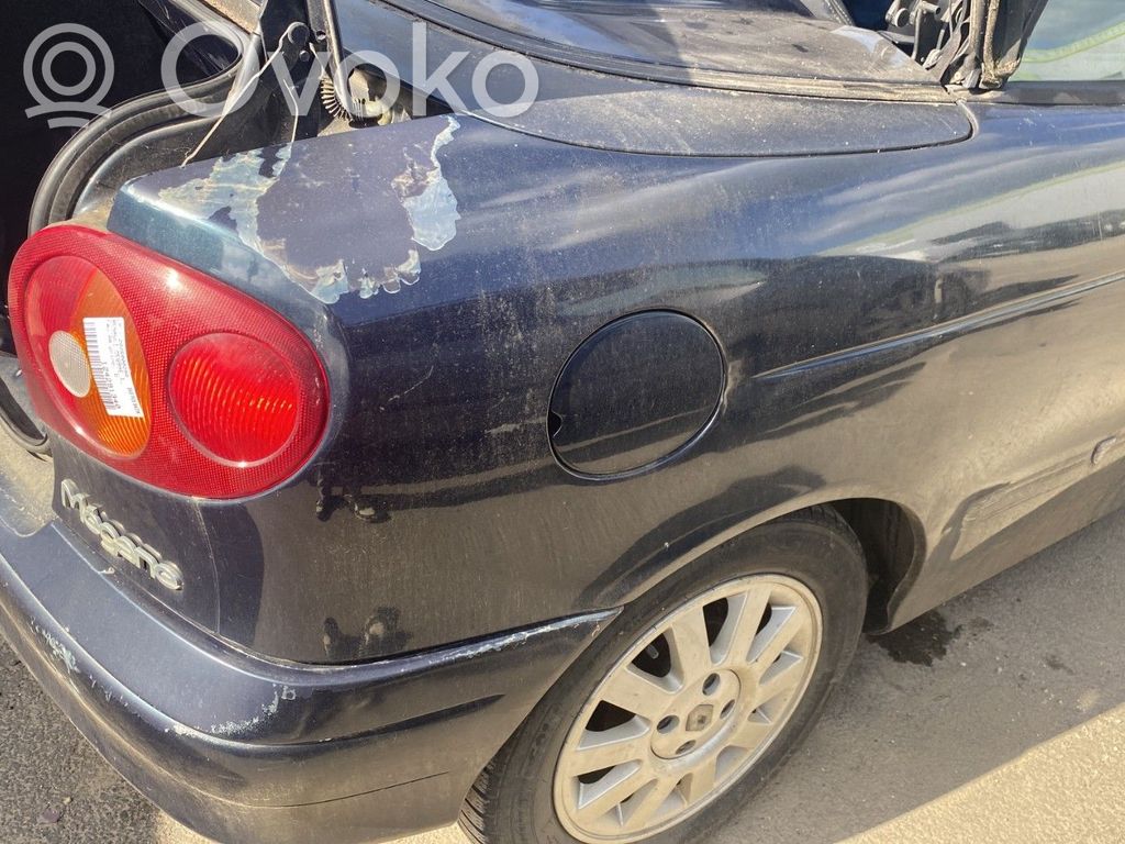Renault Megane I Takakulmapaneeli 