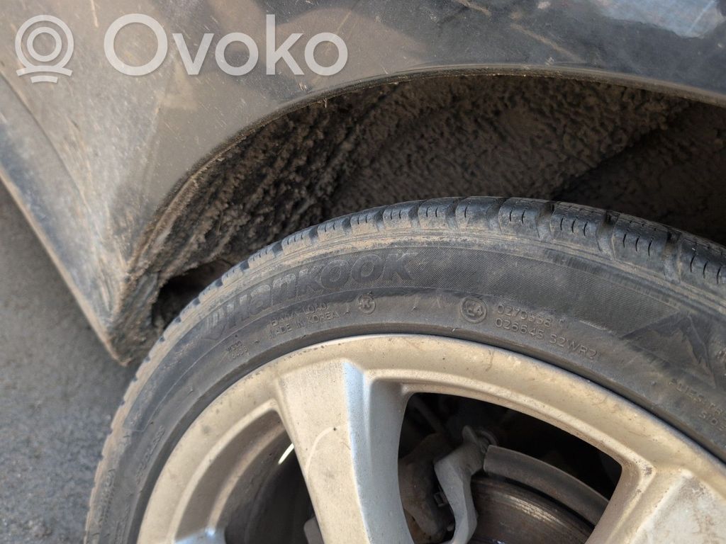 Mercedes-Benz A W169 Nadkole tylne 