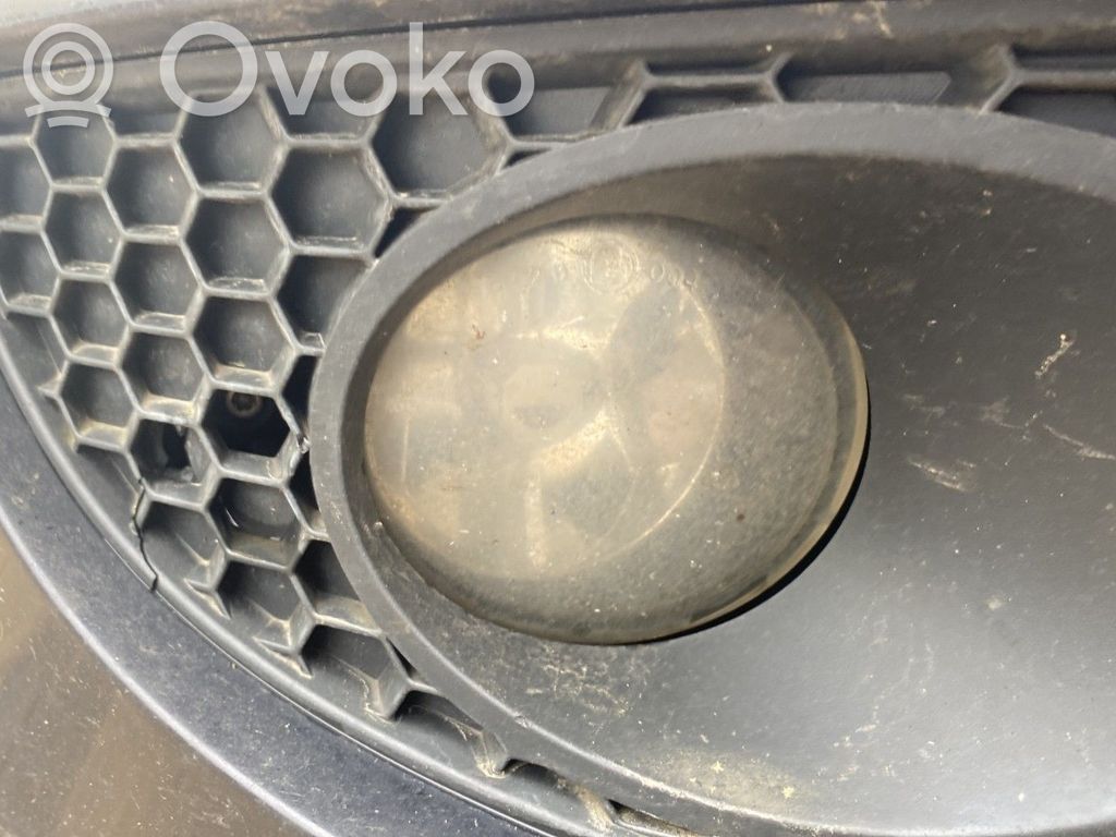 Etusumuvalo   5P0941704