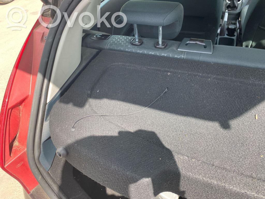 Ford Fiesta Hattuhylly 